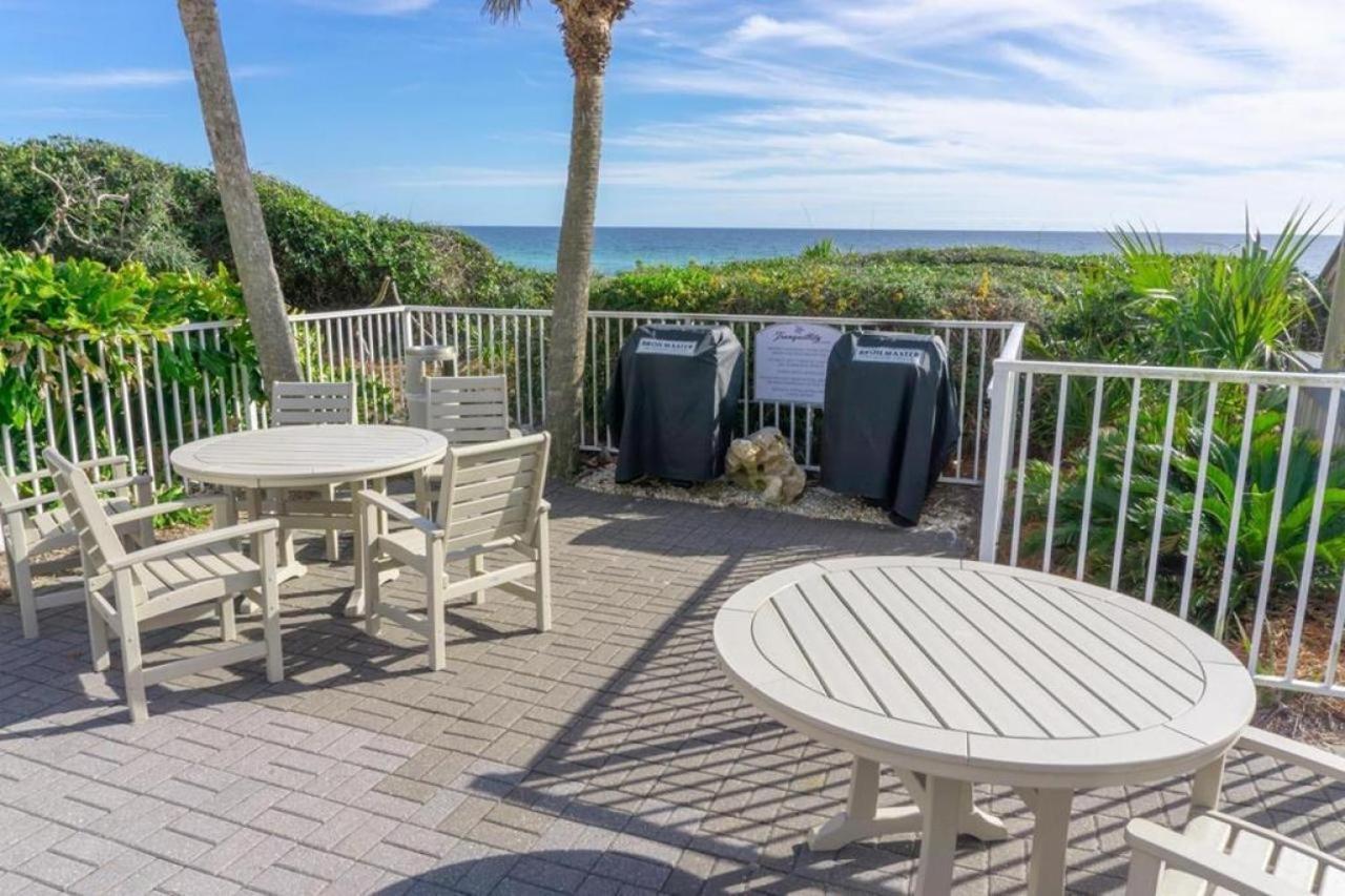 Tranquillity On The Beach Villa Seacrest Bagian luar foto